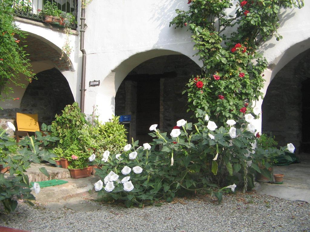B&B La Rampichina Ивреа Экстерьер фото